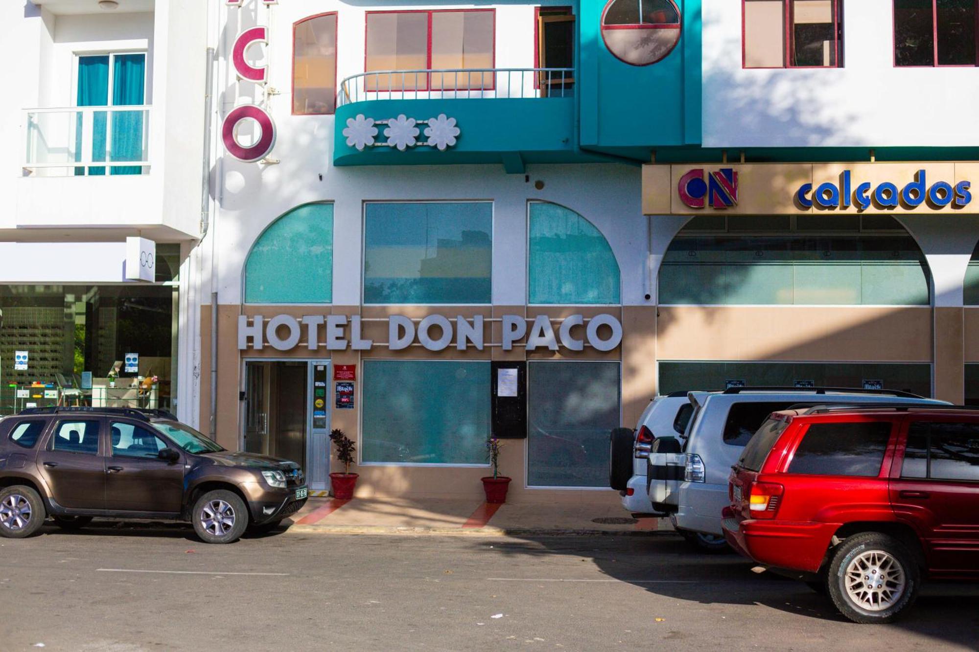 Hotel Livvo Don Paco Mindelo Exteriér fotografie